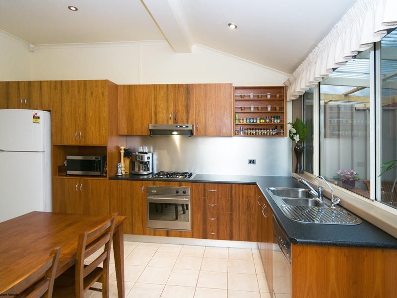 34 Grosvenor Street, Glandore SA 5037