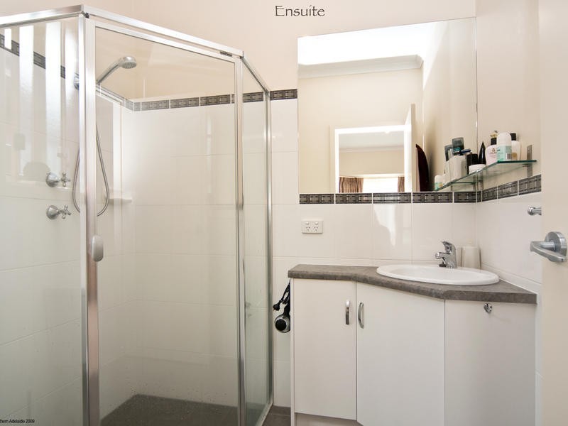 5 Mavis Avenue, South Plympton SA 5038