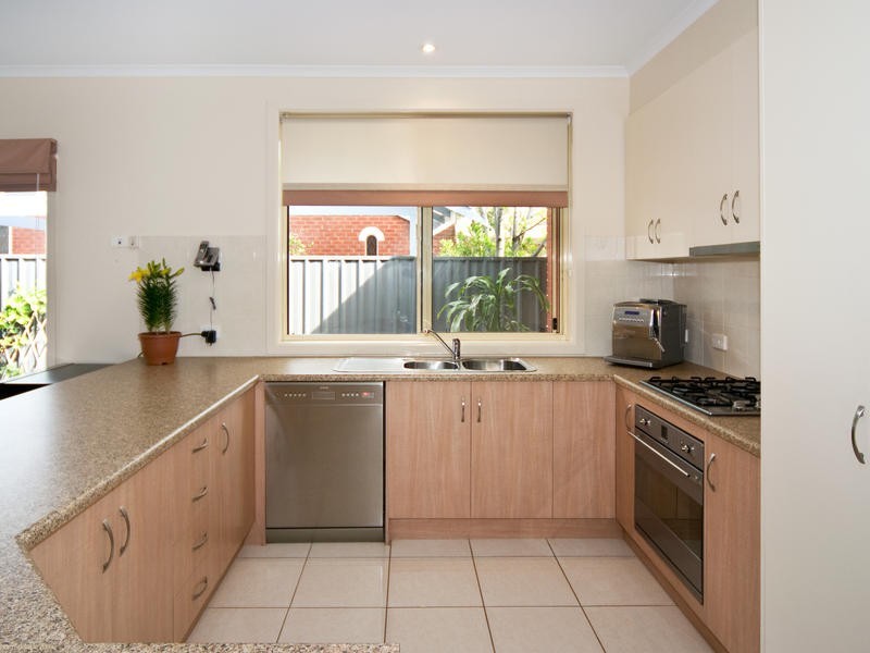 5 Mavis Avenue, South Plympton SA 5038