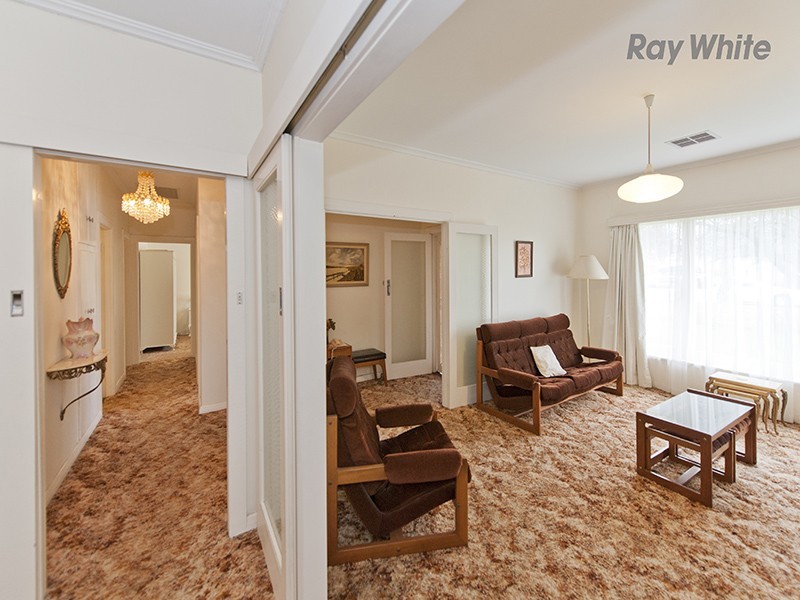 37 Pine Avenue, Warradale SA 5046