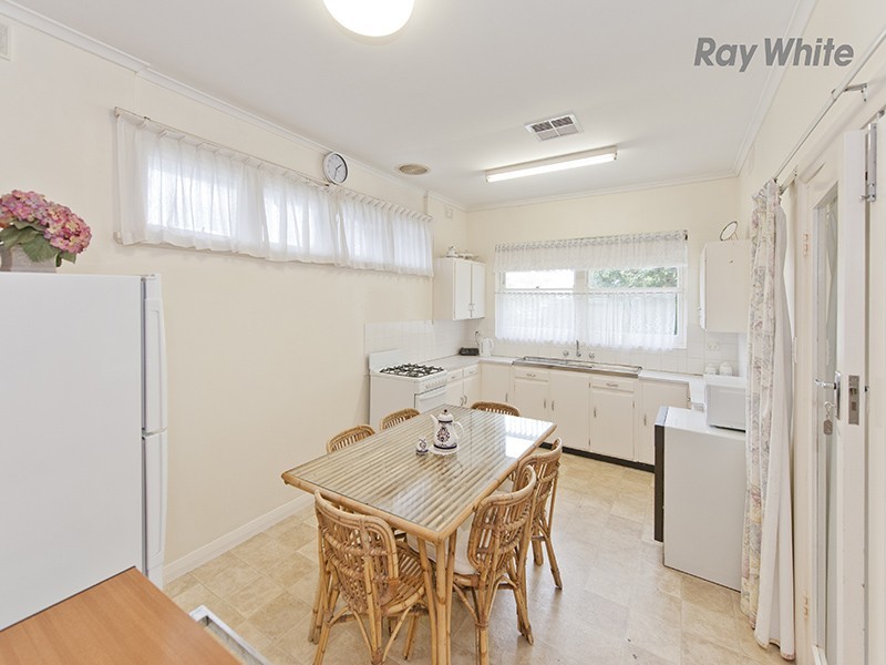 37 Pine Avenue, Warradale SA 5046