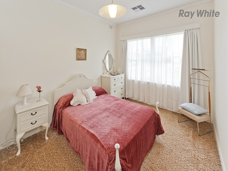 37 Pine Avenue, Warradale SA 5046