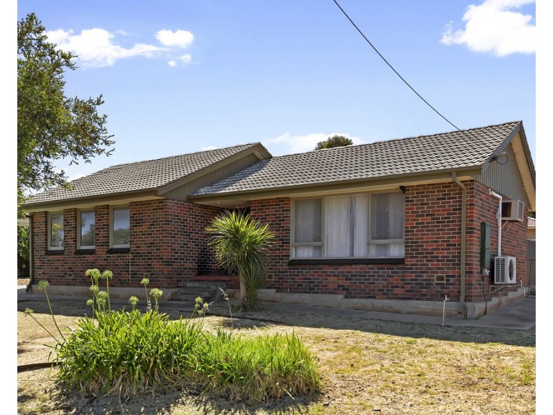 21 Fabian Crescent, Morphett Vale SA 5162