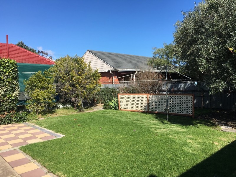 56 Mooringe Avenue, North Plympton SA 5037