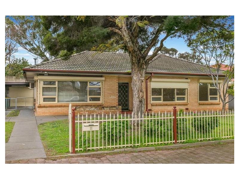 11 Fairmont Ave, Black Forest SA 5035