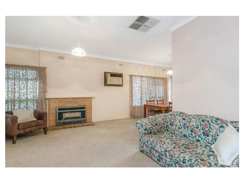 11 Fairmont Ave, Black Forest SA 5035