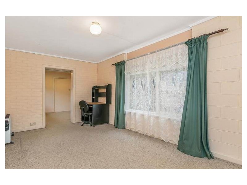 11 Fairmont Ave, Black Forest SA 5035