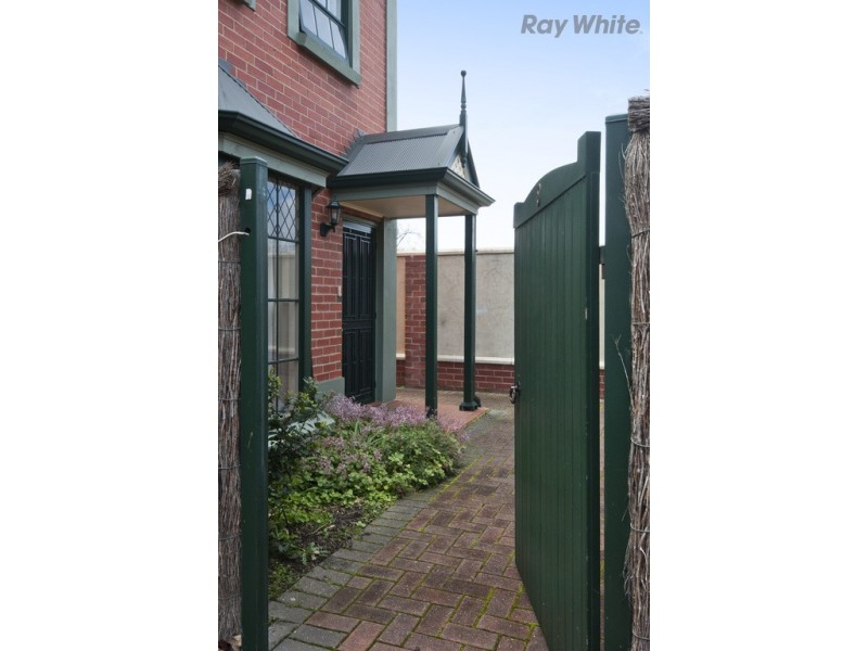 9/12 Old Tapleys Hill Road, Glenelg North SA 5045