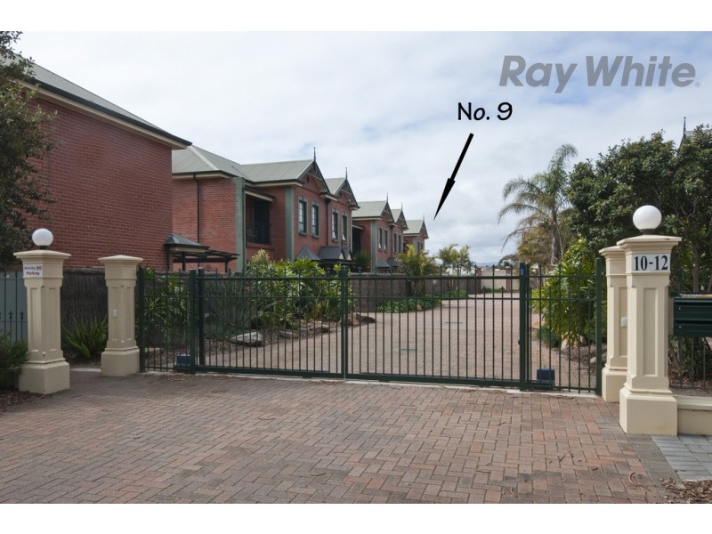 9/12 Old Tapleys Hill Road, Glenelg North SA 5045