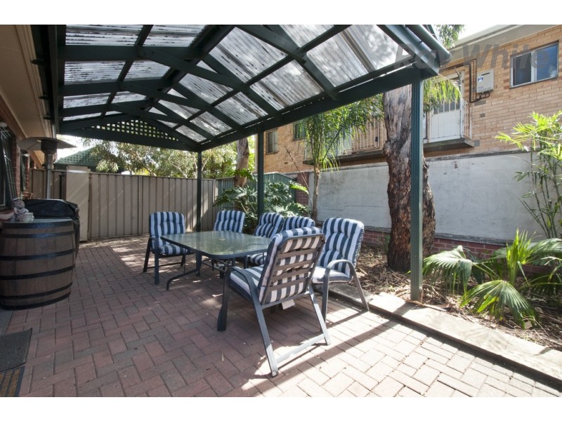 9/12 Old Tapleys Hill Road, Glenelg North SA 5045