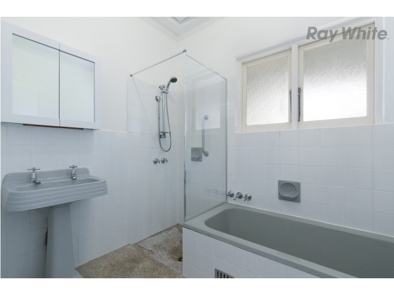 27 Thomas Street, South Plympton SA 5038