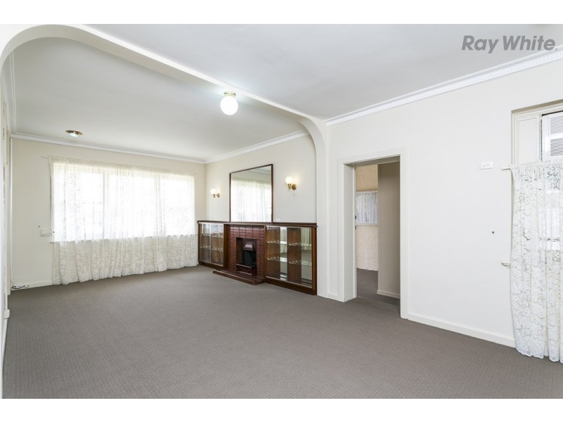 20 Tarranna Avenue, Park Holme SA 5043