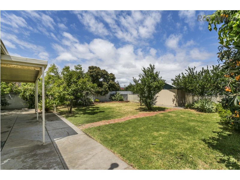 20 Tarranna Avenue, Park Holme SA 5043