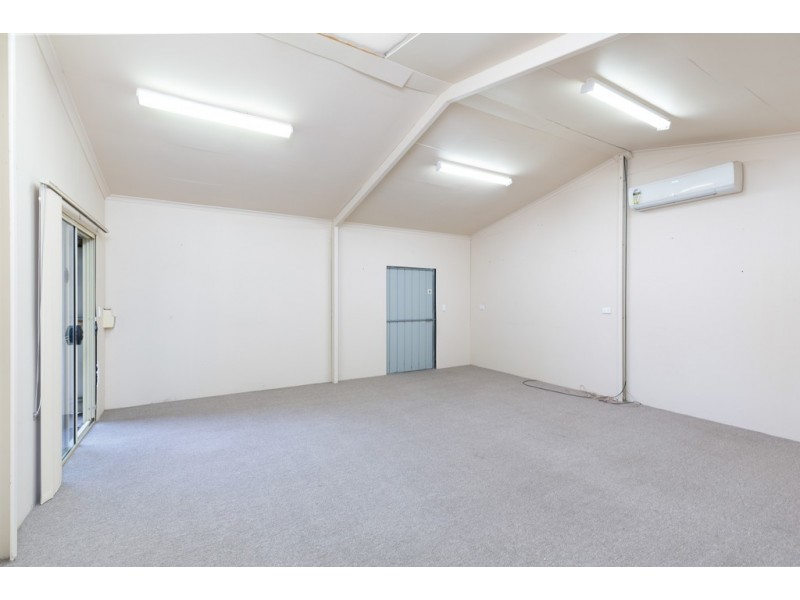 1 Perry Avenue, Daw Park SA 5041