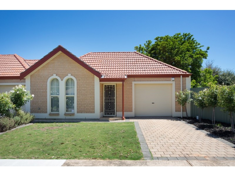 2 Orkney Ave, Marion SA 5043