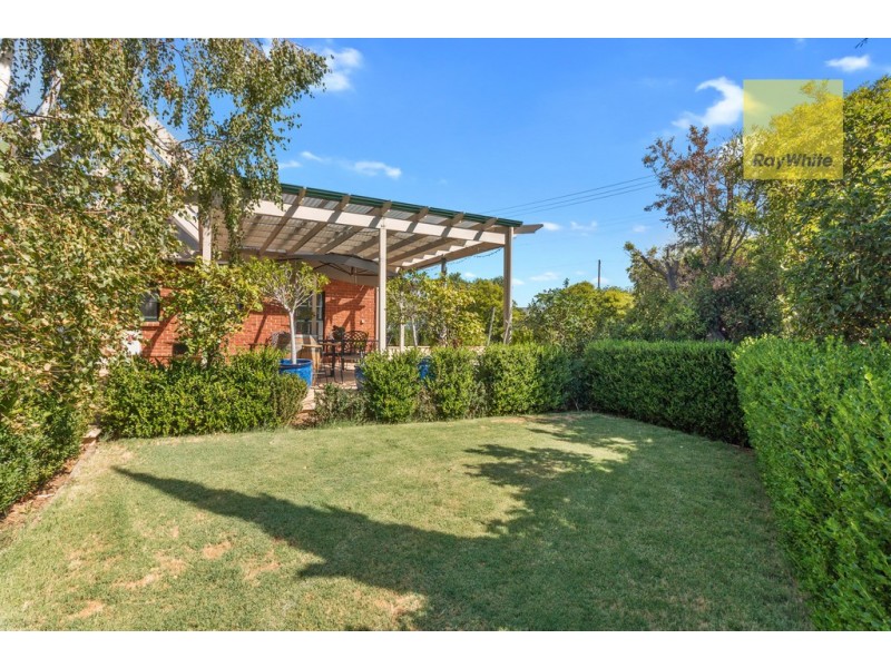 5 Crossing Road, Aberfoyle Park SA 5159