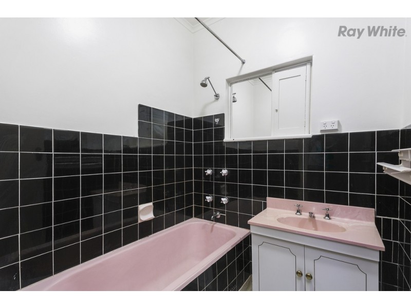 28 Lyons Street, Brooklyn Park SA 5032