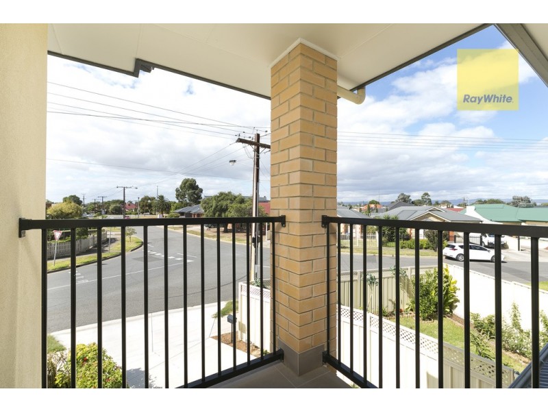 24 Nicholls Terrace, Woodville West SA 5011