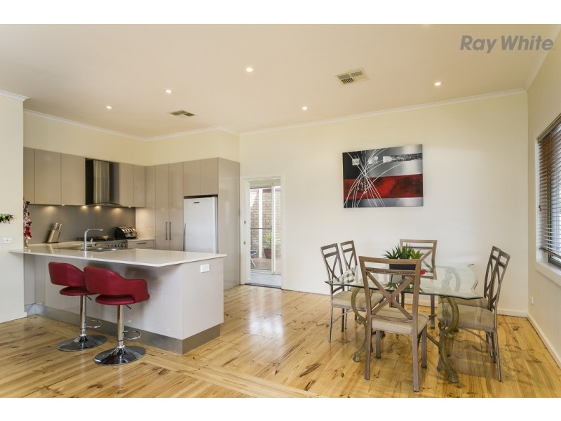 33 Mooringe Avenue, Plympton SA 5038