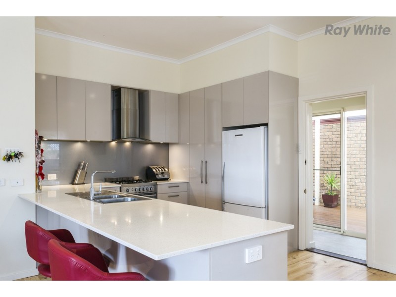 33 Mooringe Avenue, Plympton SA 5038