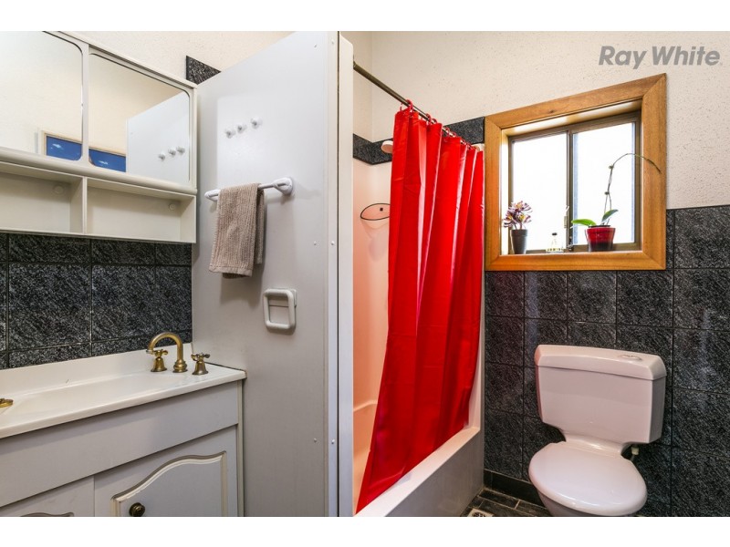 33 Mooringe Avenue, Plympton SA 5038