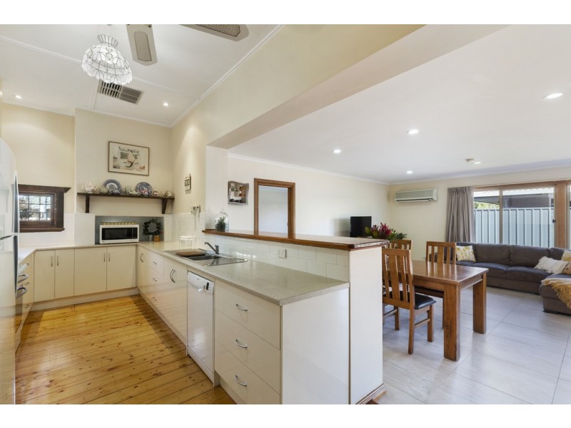 54 Oliphant Avenue, Marion SA 5043