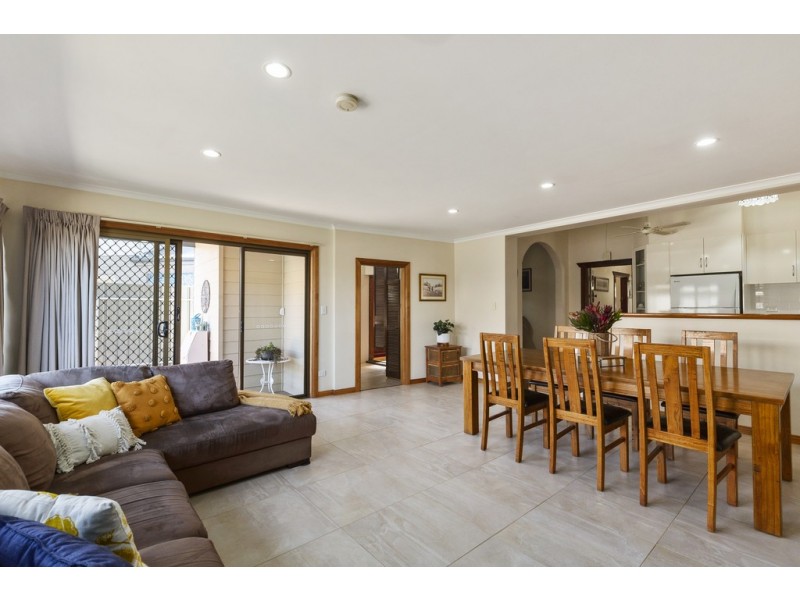 54 Oliphant Avenue, Marion SA 5043