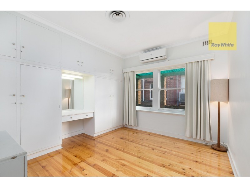 18 Renwick Street, West Beach SA 5024