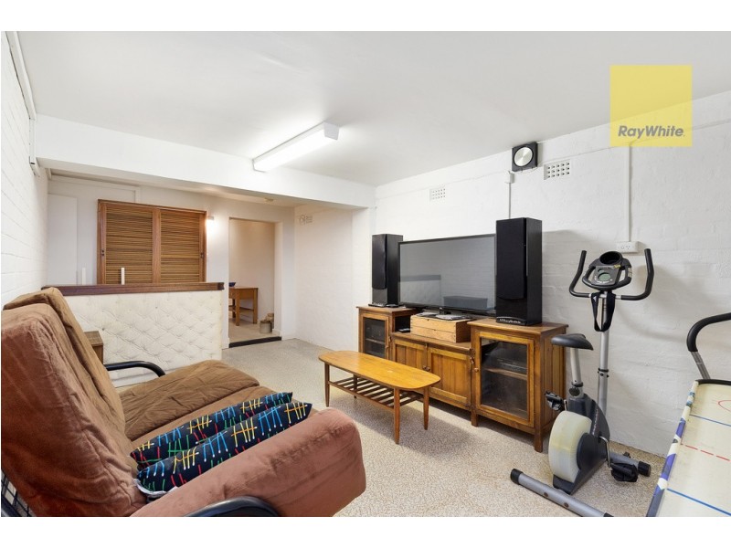 18 Renwick Street, West Beach SA 5024