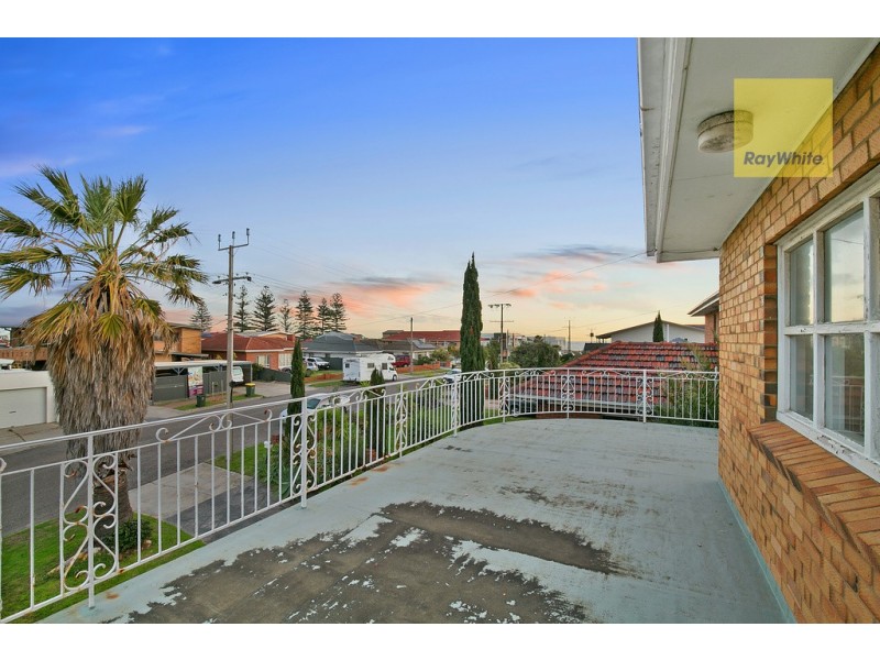 18 Renwick Street, West Beach SA 5024