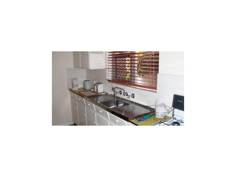 4/16 Sandison Terrace, Glenelg North SA 5045