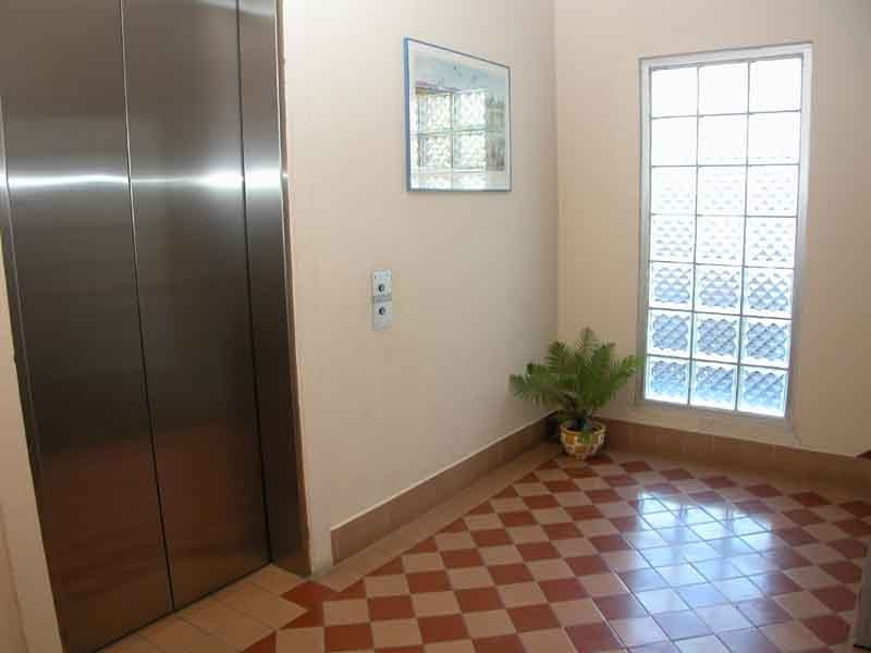 2/42 Durham  Street, Glenelg SA 5045