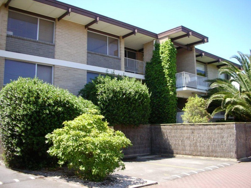 4/27 High Street, Glenelg SA 5045