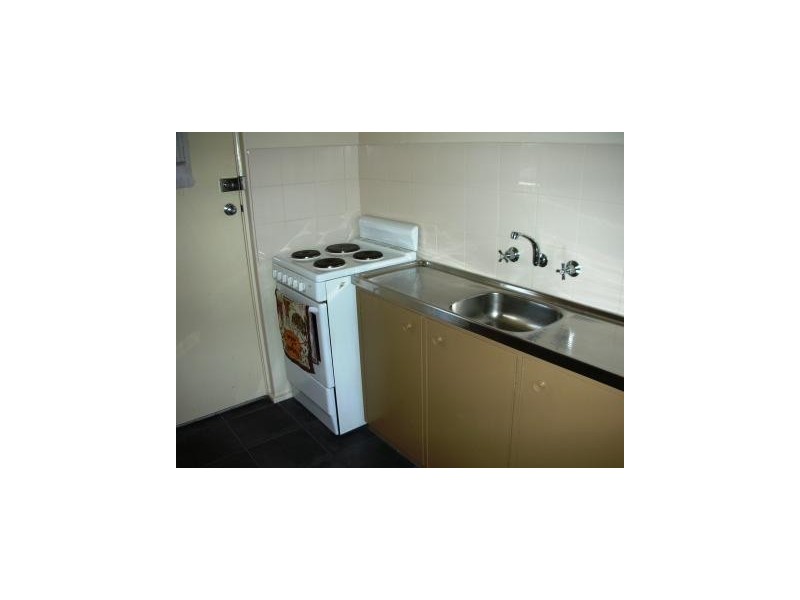 4/27 High Street, Glenelg SA 5045