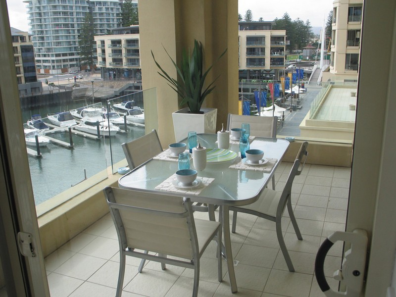 57/3 Holdfast Promenade, Glenelg SA 5045