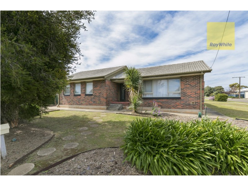 21 Fabian Crescent, Morphett Vale SA 5162