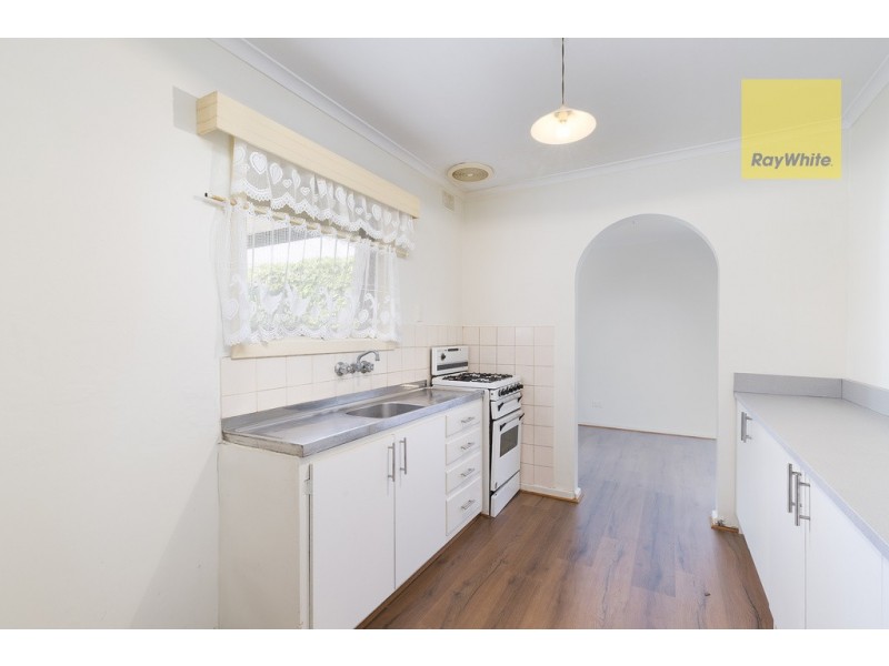 21 Fabian Crescent, Morphett Vale SA 5162