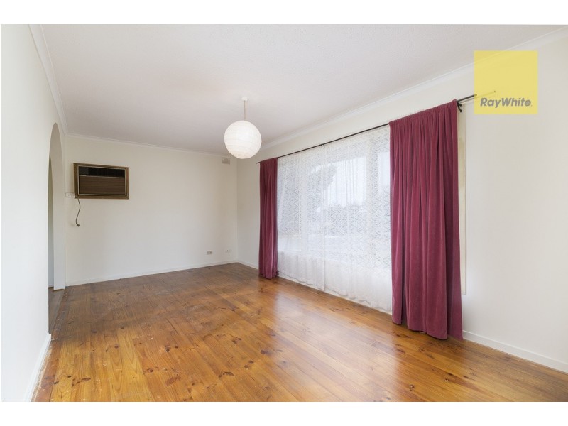 21 Fabian Crescent, Morphett Vale SA 5162