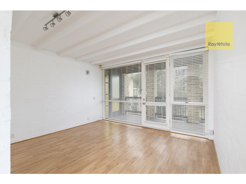 24/3 Ferguson Street, Glenelg North SA 5045