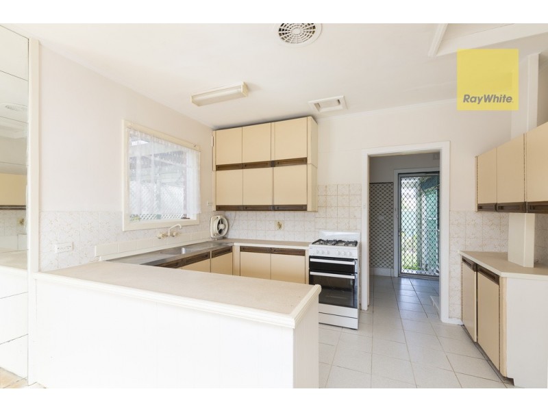4 Braeside Avenue, Seacombe Heights SA 5047