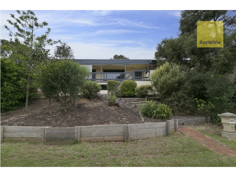 9 Stanbury Avenue, Happy Valley SA 5159