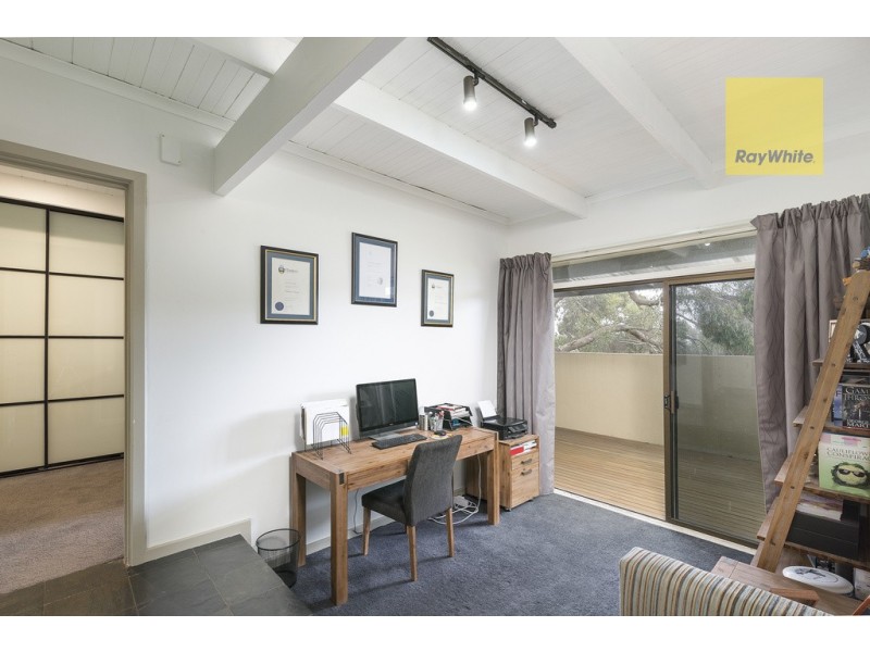 9 Stanbury Avenue, Happy Valley SA 5159
