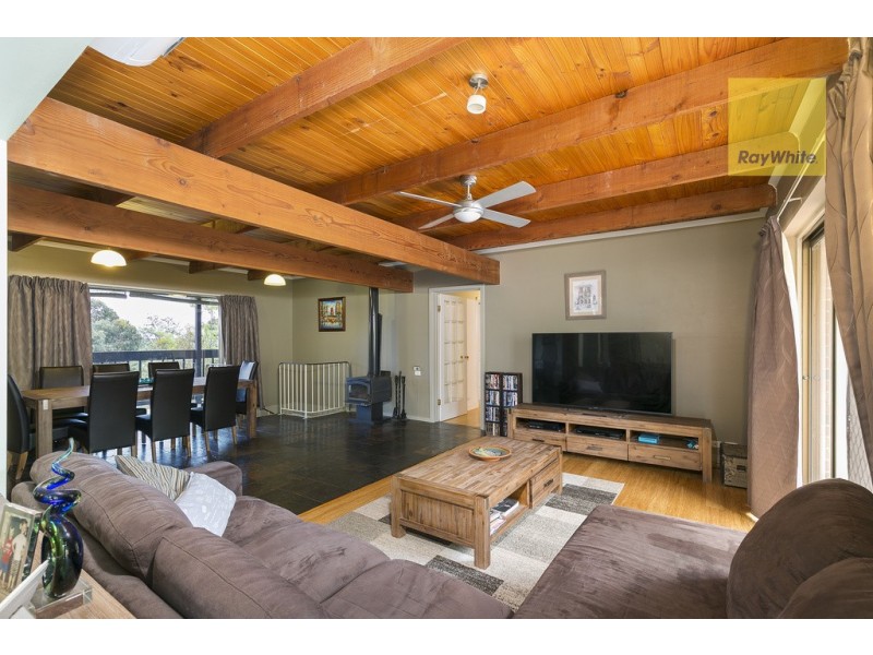 9 Stanbury Avenue, Happy Valley SA 5159