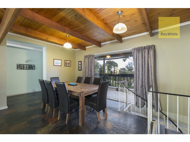 9 Stanbury Avenue, Happy Valley SA 5159