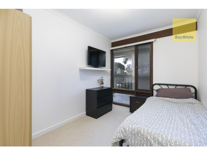9 Stanbury Avenue, Happy Valley SA 5159