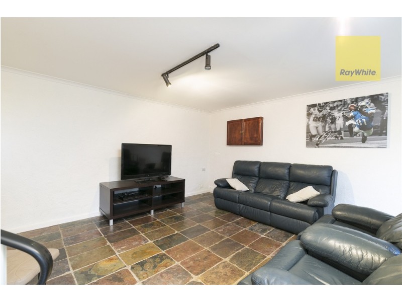 9 Stanbury Avenue, Happy Valley SA 5159