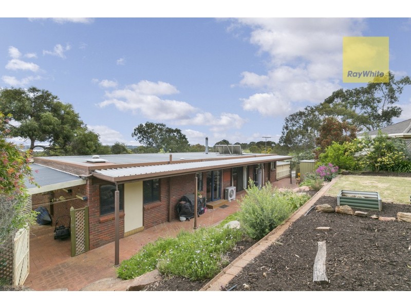 9 Stanbury Avenue, Happy Valley SA 5159