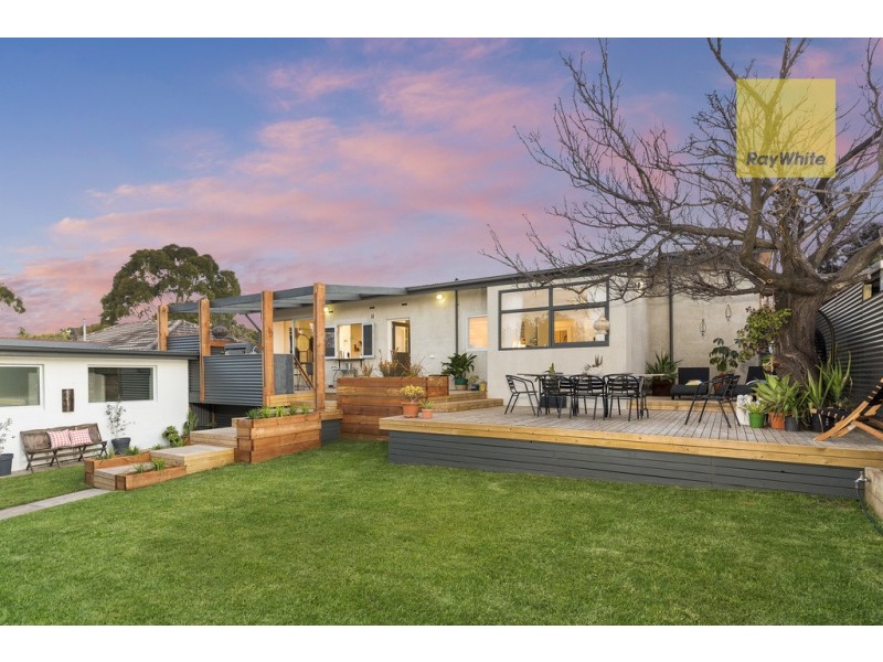 11 Aaron Avenue, Darlington SA 5047