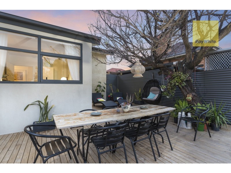 11 Aaron Avenue, Darlington SA 5047