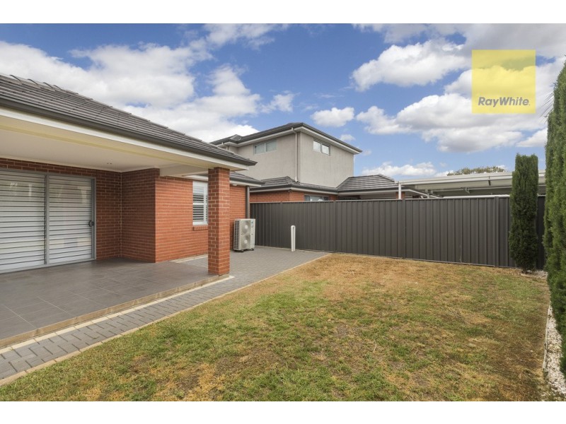 13 Fawnbrake Crescent, West Beach SA 5024